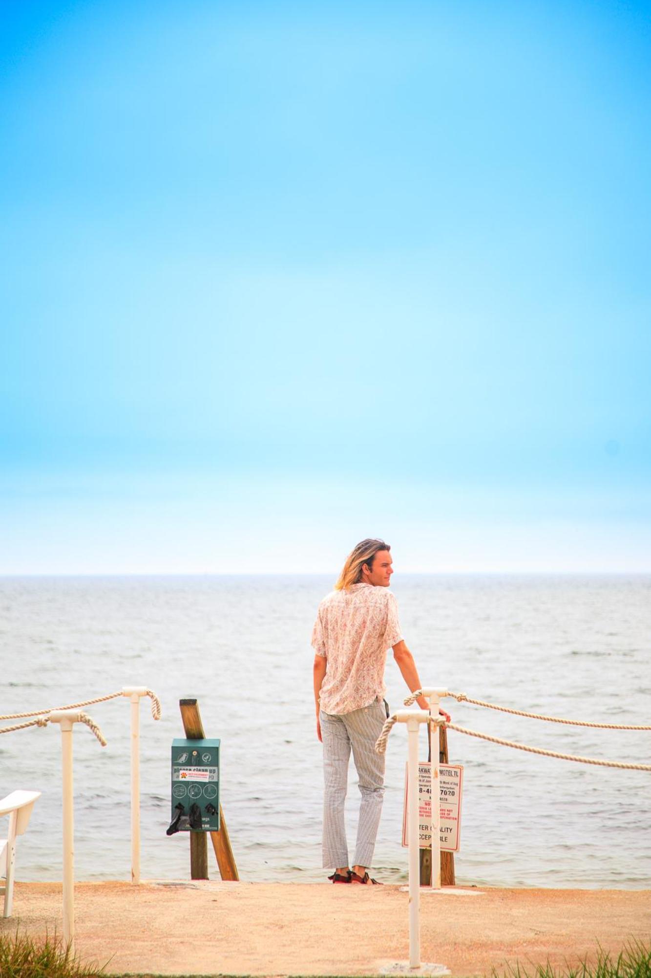 Breakwater 3*